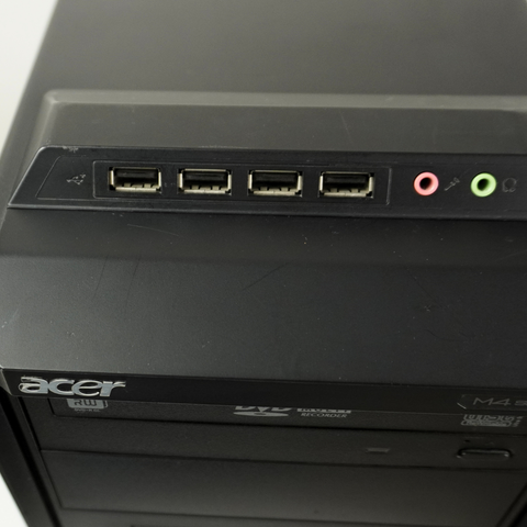 PC - Acer Veriton M4618G Core i7 2da, 8 GB RAM, 240 SSD - TORRE