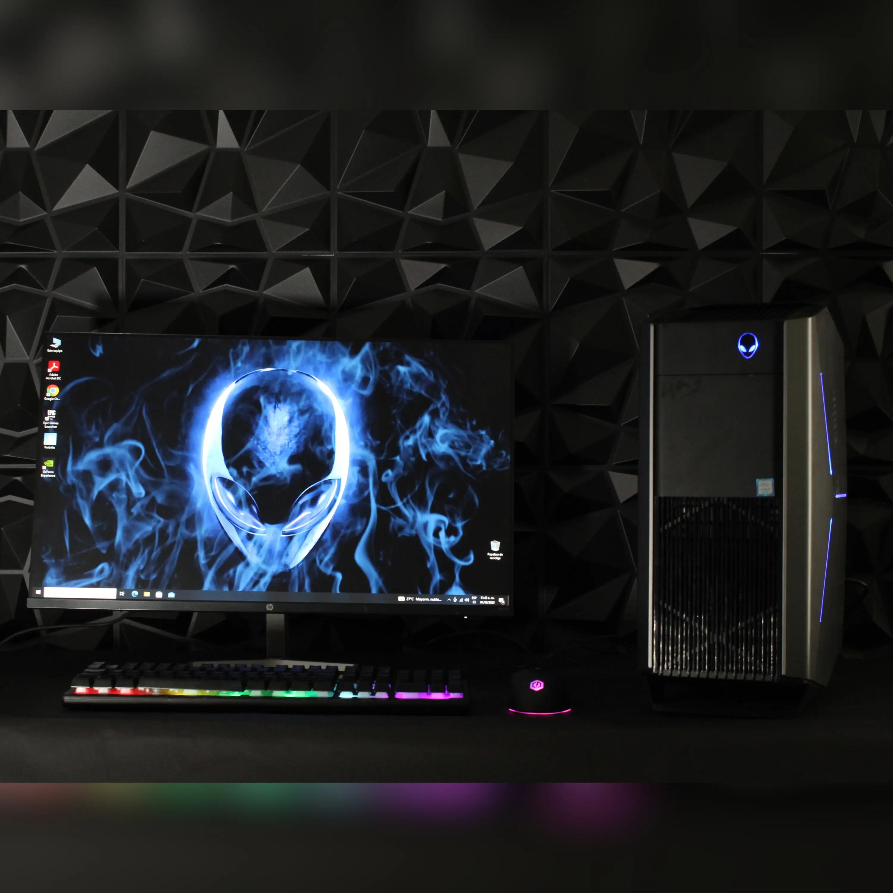 PC GAMER - Alienware Aurora R6 | i7 7700K | Nvidia GeForce GTX 1070 8 GB | 16 GB RAM | 480 GB SSD