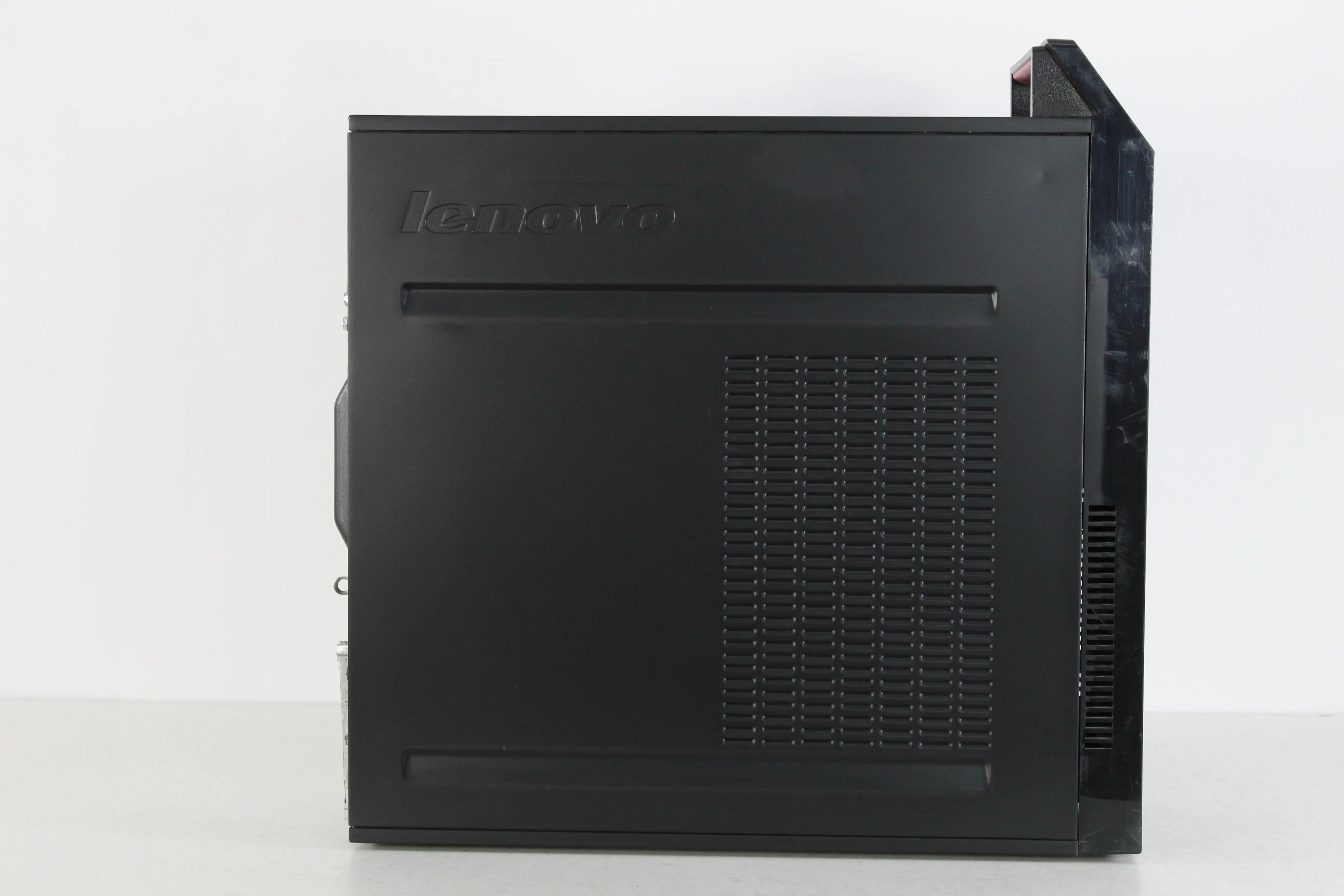 PC - LENOVO THINKCENTRE E73 MT - Core i3 4ta Gen. 8 GB RAM, 120 GB PC - LENOVO THINKCENTRE E73 MT - Core i3 4ta Gen. 8 GB RAM, 120 GB