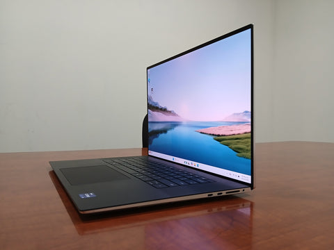 LAPTOP UNICA - Dell XPS 17 9720 - Intel Core i9, 32GB RAM, 2TB SSD, RTX 3060, 4K TOUCH"