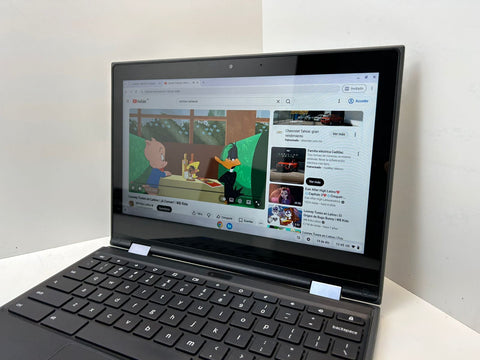 35 Laptops - Lenovo 200E Celeron - 2GB RAM, 2  GB SSD, 11.6"