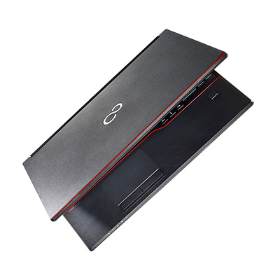 LAPTOP - Fujitsu LifeBook E554 - i5 5ta Gen. 8GB RAM, 240 GB SSD, 15.6"